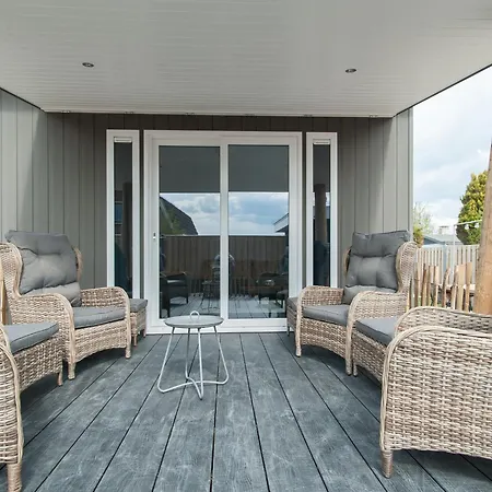 Chalet In Near North Sea Noordwijk