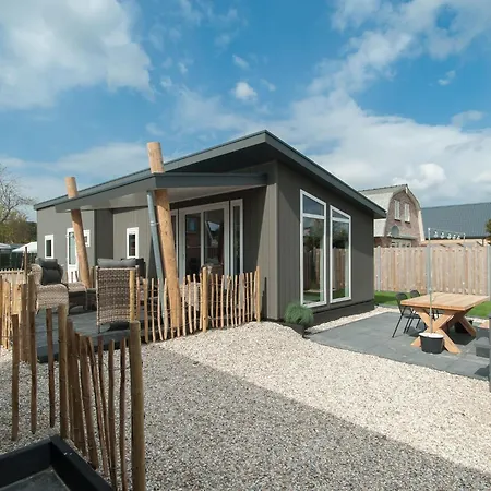 Chalet In Near North Sea Noordwijk